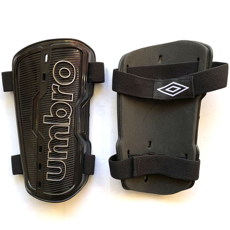 Картинка Щитки футбольные "UMBRO" от магазина Sport-Power || Зображення Щитки футбольні "UMBRO" від магазину Sport-Power